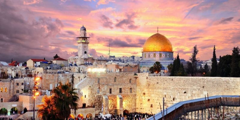 sunset-Jerusalem-travel-tips-for-your-trip-to-the-Holy-Land-Joe-Walsh-Tours-travel-2048x1365